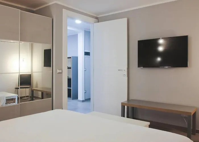 Via Mare 지노사마리나